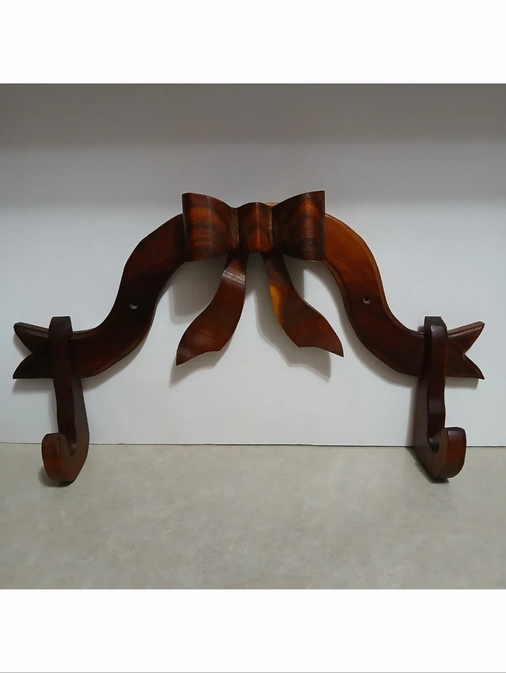 Vintage Wood Bow 22